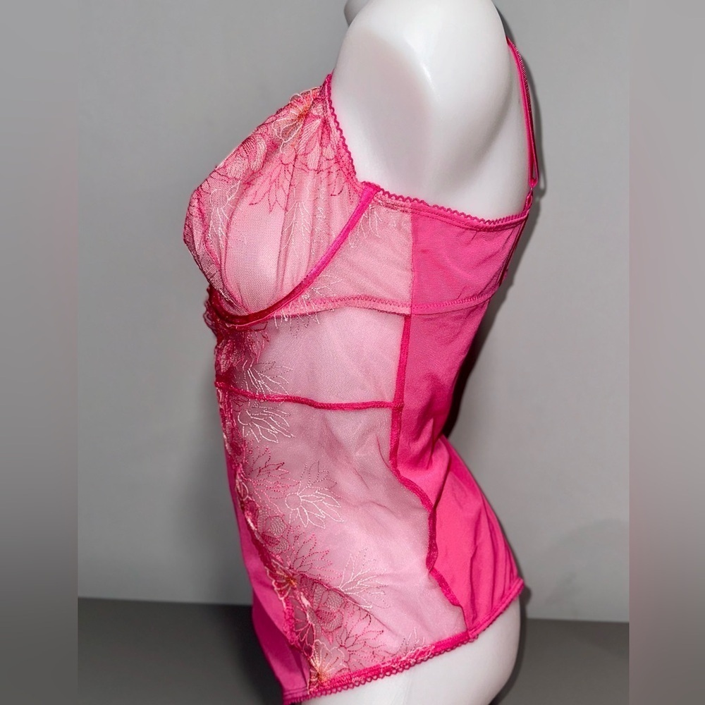 NWT - EMBROIDERED UNDERWIRE BODYSUIT - MESH PINK - Picture 3 of 10